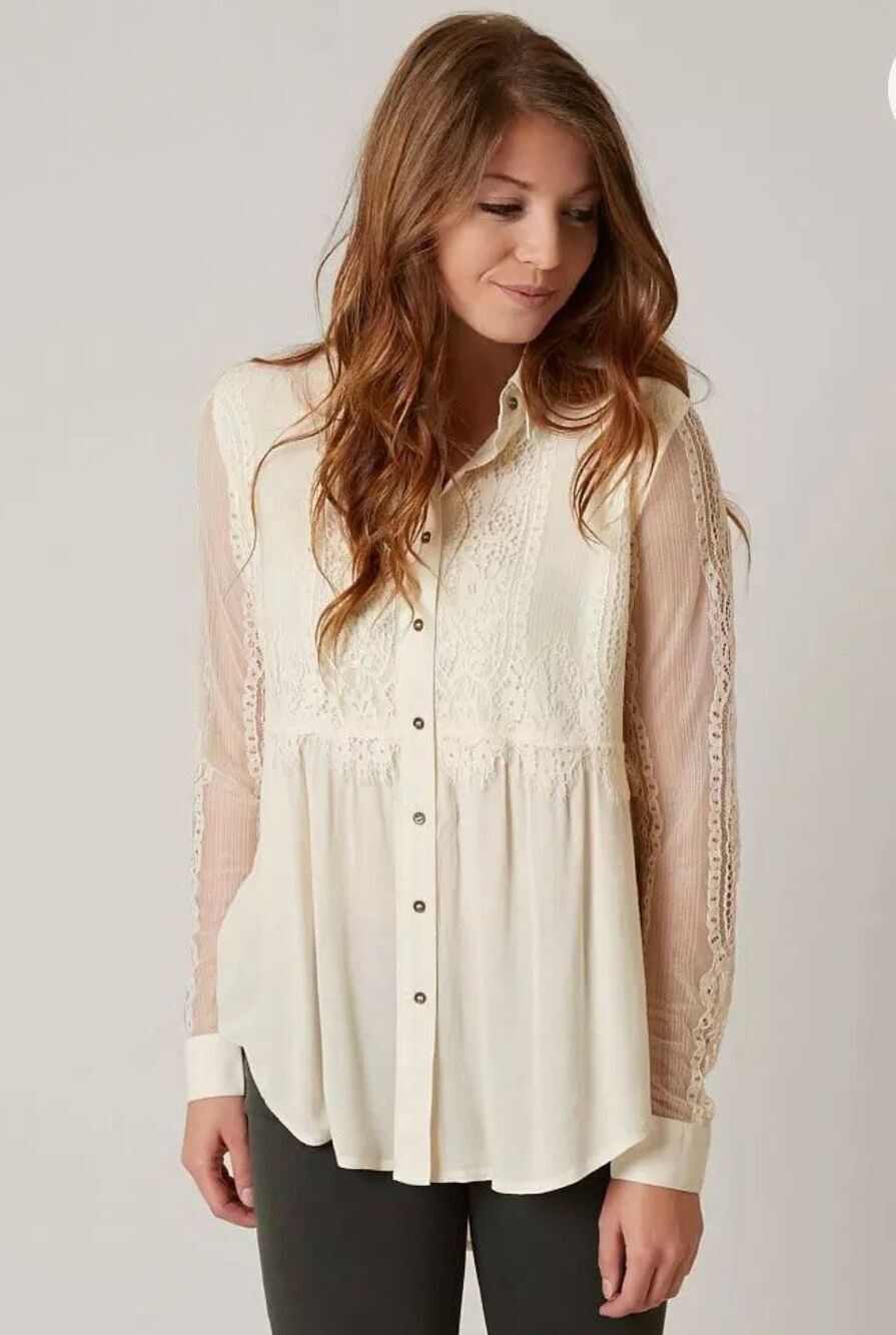Coco & Jaimeson Women’s L Lace High Low Button Down Shirt Ivory Long Sleeve